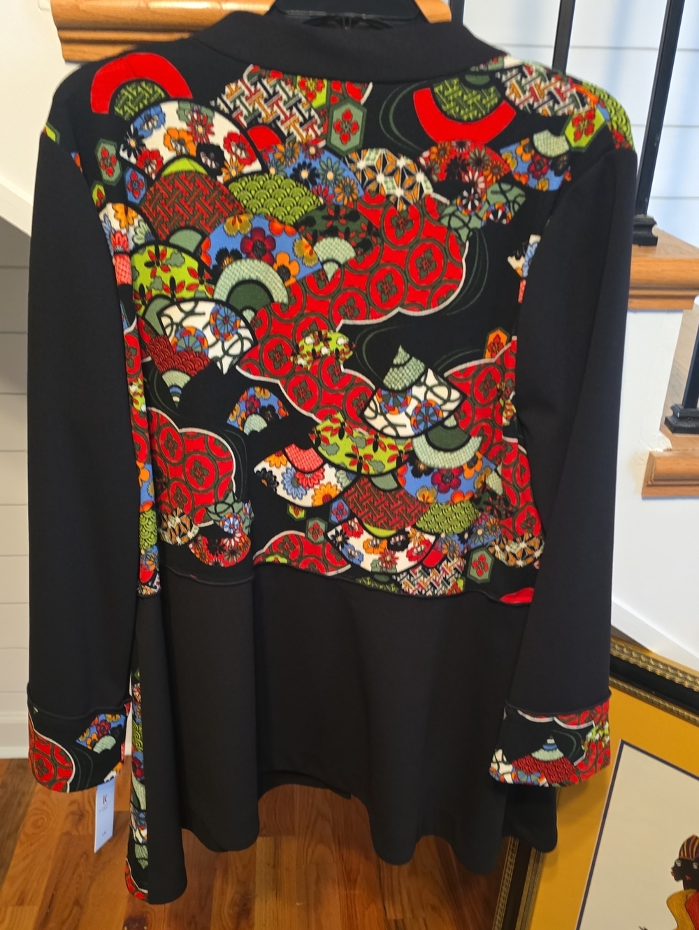 KEREN Hart Black Robe with Multicolor Patterned Panels - Picture 2 of 2